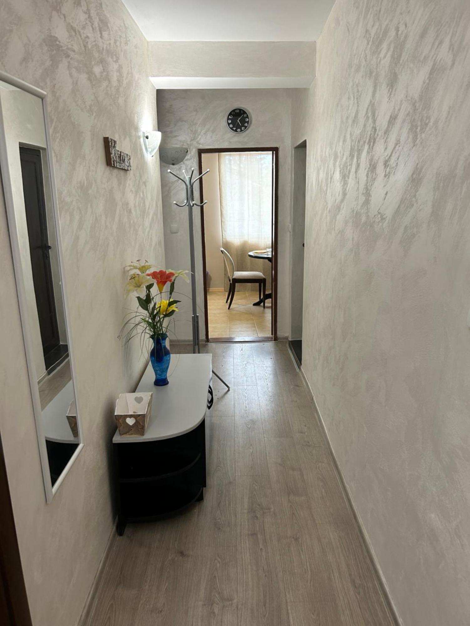 Apart House Ana Апартамент За Гости Ана Vratsa ภายนอก รูปภาพ